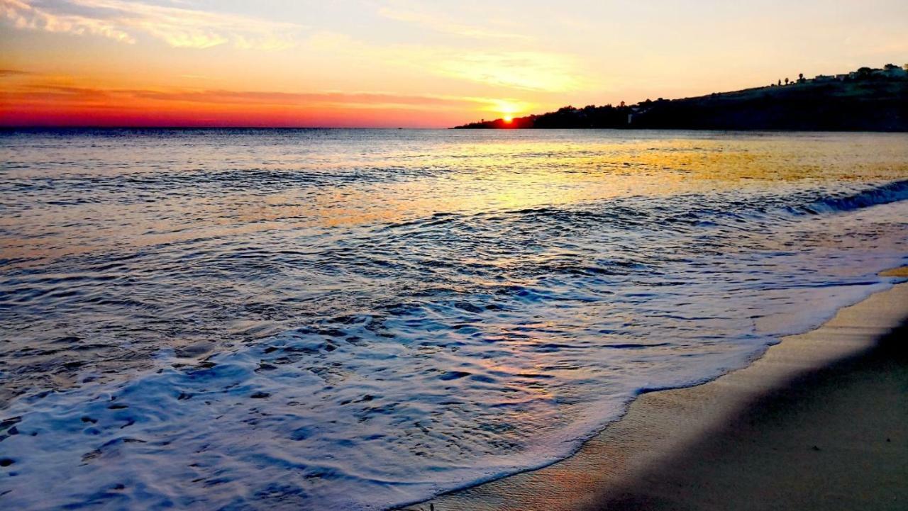 Beach Home Agnone Bagni Luaran gambar