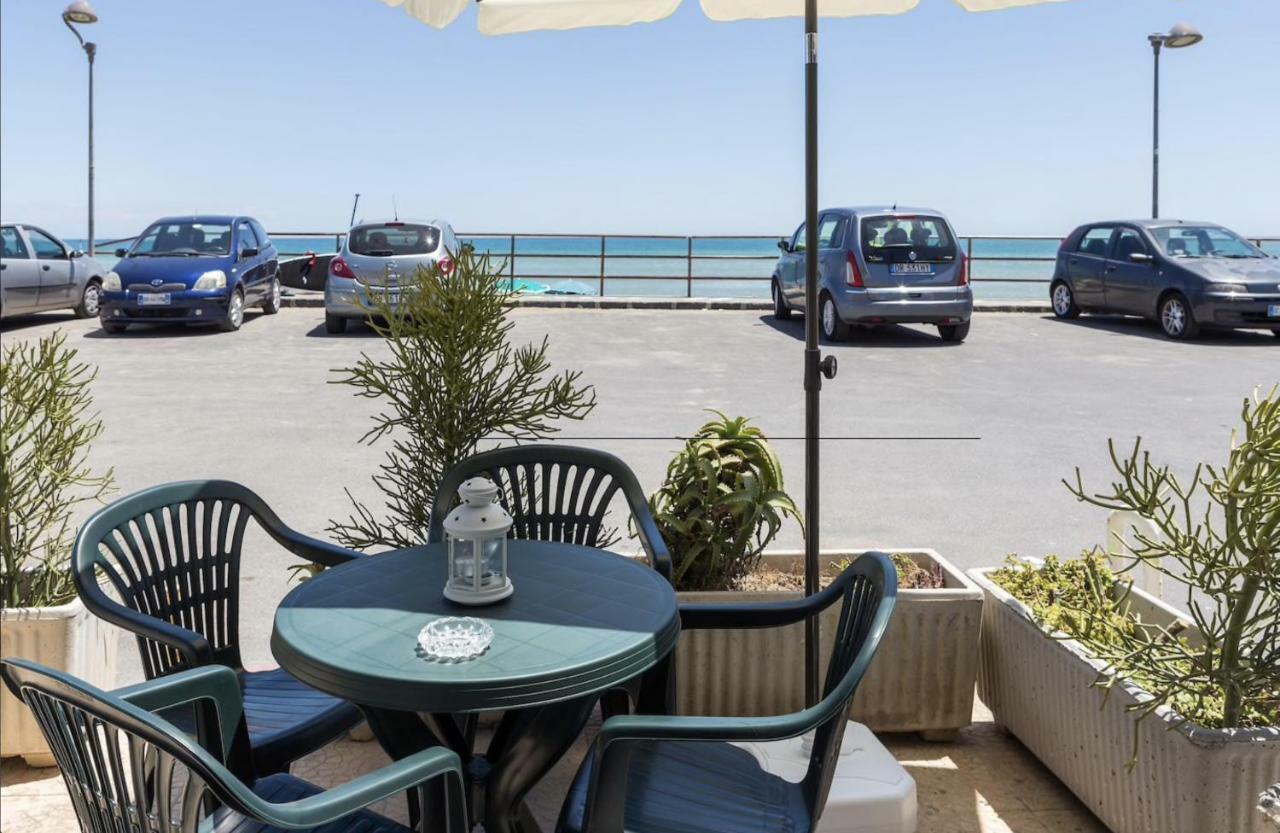 Beach Home Agnone Bagni Luaran gambar