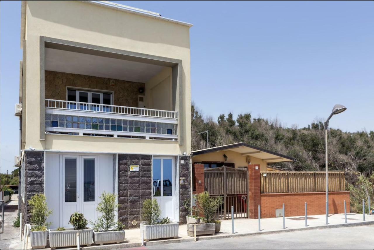 Beach Home Agnone Bagni Luaran gambar